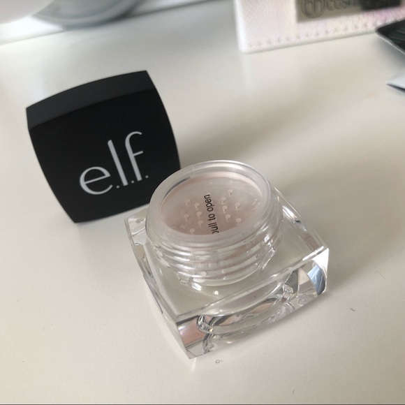 NWOB ELF Under-Eye Setting Powder SHEER - Picture 3 of 4